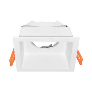 BRY-TETRA-CF-SQR-WHT-SPOTLIGHT – BH03-04100