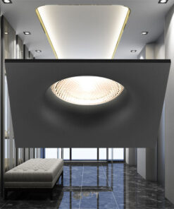 BRY-TETRA-D-SQR-BLC-SPOTLIGHT – BH03-04041