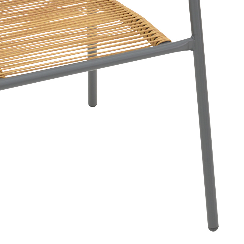 Πολυθρόνα Lindaria pakoworld στοιβαζόμενη μέταλλο σε ανθρακί και pe rattan σε φυσική απόχρωση 54x63x74εκ – 130-000115