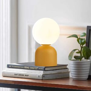 GloboStar® MAGIC 204-0131 Μοντέρνο Eπιτραπέζιο Φωτιστικό Μονόφωτο 1 x E14 IP20 Κίτρινο Μέταλλο με Λευκό Γυαλί – Μ13 x Π13 x Υ28cm