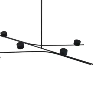 369000680_1