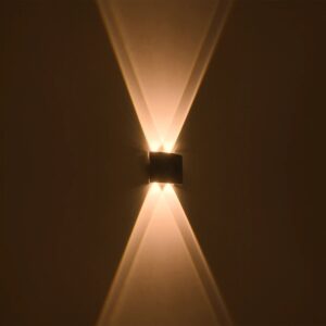 GLOBOSTAR® SIXOAD 60677 Μοντέρνο Φωτιστικό Τοίχου – Απλίκα LED 8W 1000lm 30° AC 220-240V Αδιάβροχο IP65 Θερμό Λευκό 2700K – CREE XPE Chip & TÜV SÜD Driver – Μαύρο Ματ – Μ12 x Π4 x Υ8cm – 5 Χρόνια Εγγύηση