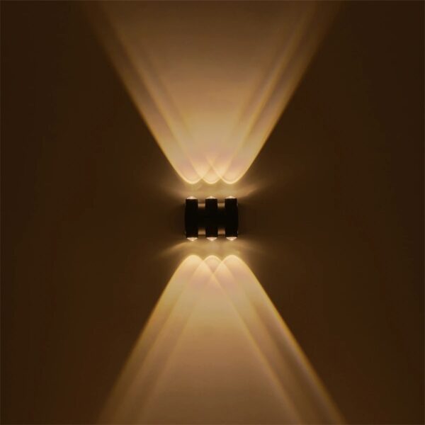 GLOBOSTAR® ARC 60680 Μοντέρνο Φωτιστικό Τοίχου – Απλίκα LED 12W 1500lm 30° AC 220-240V Αδιάβροχο IP65 Θερμό Λευκό 2700K – CREE XPE Chip & TÜV SÜD Driver – Μαύρο Ματ – Μ14 x Π4.8 x Υ11.5cm – 5 Χρόνια Εγγύηση