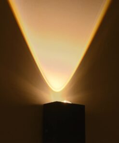 GLOBOSTAR® HIKARI 60685 Μοντέρνο Φωτιστικό Τοίχου – Απλίκα LED 4W 500lm 30° AC 220-240V Αδιάβροχο IP65 Θερμό Λευκό 2700K – CREE XPE Chip & TÜV SÜD Driver – Μαύρο Ματ – Μ6 x Π4 x Υ10.5cm – 5 Χρόνια Εγγύηση