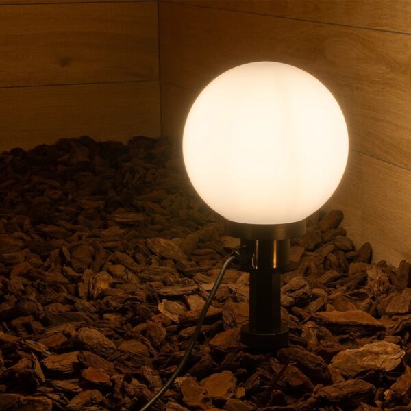 GLOBOSTAR® AGROS 61593 Φωτιστικό Κήπου / Καρφωτό με Ντουί 1 x E27 AC 220-240V Αδιάβροχο IP65 – Λευκό & Μάυρο – Μ20 x Π20 x Υ54cm