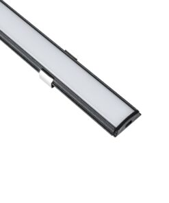 GLOBOSTAR® ALP-LINEAR CURBARIO 70804-1M Επιφανειακό Εύκαμπτο Προφίλ Αλουμινίου με Λευκό Γαλακτερό Πατητό Κάλυμμα για Ταινίες LED IP20 – Μαύρο & Λευκό – Μ100 x Π1.8 x Υ0.5cm
