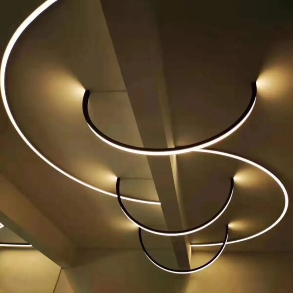 GLOBOSTAR® ALP-LINEAR CURBARIO 70863-1M Επιφανειακό Εύκαμπτο Προφίλ Αλουμινίου με Λευκό Γαλακτερό Πατητό Κάλυμμα για Ταινίες LED IP20 – Λευκό – Μ100 x Π1.8 x Υ0.5cm