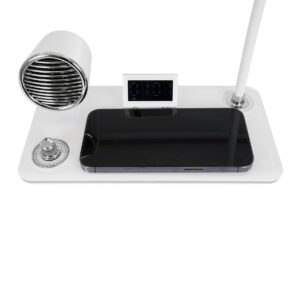 GLOBOSTAR® OLDY 76557 Μοντέρνο Επιτραπέζιο Φωτιστικό Γραφείου με Ασύρματη Φόρτιση 15W 3A, 5W Bluetooth Ηχείο & Ψηφιακό Ρολόι LED 3W 300lm 120° DC 5V με USB-C IP20 Ρυθμιζόμενο Λευκό CCT με Αφή 2700K/4500K/6000K Dimmable – Sanan SMD Chip – Λευκό – Μ13 x Π25 x Υ43cm – 2 Χρόνια Εγγύηση