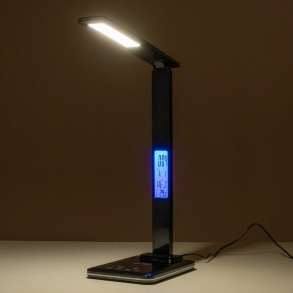 GLOBOSTAR® ZENTIME 76564 Μοντέρνο Επιτραπέζιο Φωτιστικό Γραφείου με Ασύρματη Φόρτιση 10W 2A & Ψηφιακό Ρολόι LED 3.5W 350lm 120° DC 5V με USB-C IP20 Ρυθμιζόμενο Λευκό CCT με Αφή 2700K/4500K/6000K Dimmable – Sanan SMD Chip – Μαύρο – Μ18 x Π12 x Υ40cm – 2 Χρόνια Εγγύηση