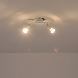 ΣΠΟΤ ΚΙΝΗΤΟ 2ΦΩΤΟ ΜΕΤΑΛΛΙΚΟ 2XGU10 220X80X125mm ΛΕΥΚΟ  ARTE ILLUMINA VORRAS EUROLAMP – 145-25240