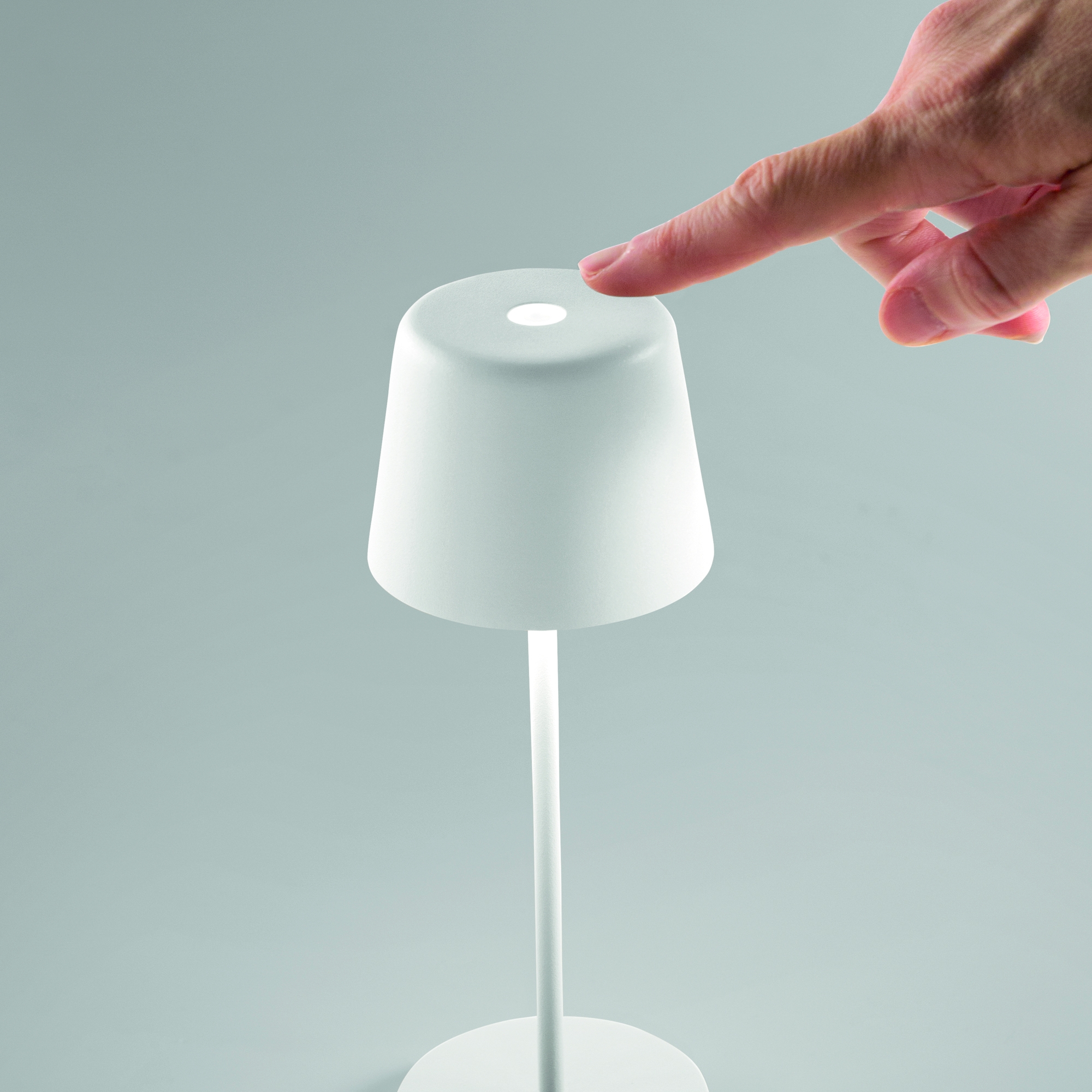 CUTE TL NERO IDEAL LUX – 1-ID346908