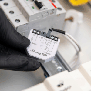 Shelly EM Gen 3 | Shelly EM Gen 3 – EAN 3800235261873 (1 x 50A CT included)