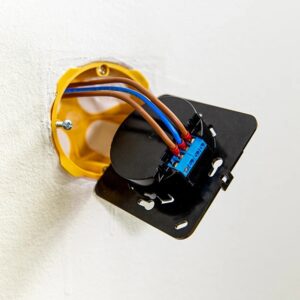 Shelly Wall Display W+BLU H&T | Shelly Wall Display White + BLU H&T Ivory – EAN 3800235264898