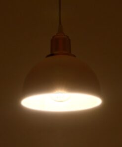 GLOBOSTAR® ΗUT 203-0147 Μοντέρνο Κρεμαστό Φωτιστικό Οροφής με Ντουί 1 x E27 AC 220-240V IP20 – Λευκό & Χρυσό – Μ18 x Π18 x Υ18cm