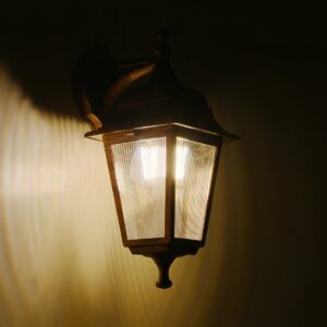 GLOBOSTAR® SOLME 203-0216 Vintage Φωτιστικό Τοίχου – Απλίκα με Ντουί 1 x E27 AC 220-240V IP44 – Χάλκινο – Μ15 x Π20 x Υ35cm