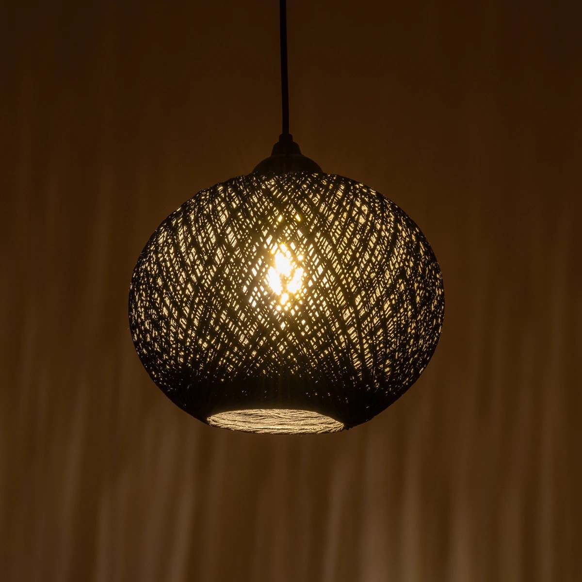 GLOBOSTAR® SOLEI 205-0006 Boho Κρεμαστό Φωτιστικό Οροφής με Ντουί 1 x E27 AC 220-240V IP20 – Μαύρο – M20 x Π20 x Υ25cm