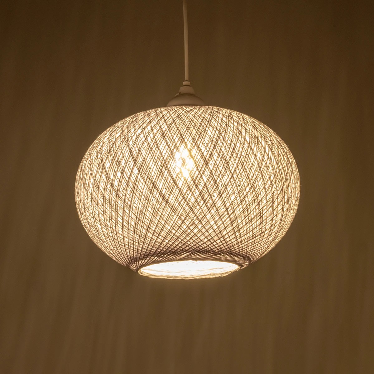 GLOBOSTAR® SOLEI 205-0008 Boho Κρεμαστό Φωτιστικό Οροφής με Ντουί 1 x E27 AC 220-240V IP20 – Λευκό – M30 x Π30 x Υ26cm