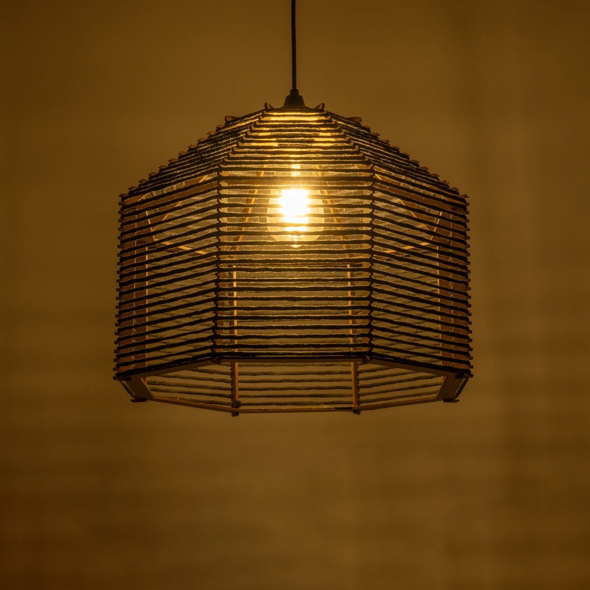 GLOBOSTAR® VORK 205-0027 Boho Κρεμαστό Φωτιστικό Οροφής με Ντουί 1 x E27 AC 220-240V IP20 – Μαύρο – M40 x Π40 x Υ36cm