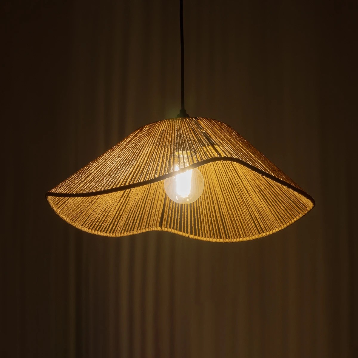 GLOBOSTAR® COURBE 205-0038 Boho Κρεμαστό Φωτιστικό Οροφής με Ντουί 1 x E27 AC 220-240V IP20 – Μπεζ – M40 x Π40 x Υ17cm