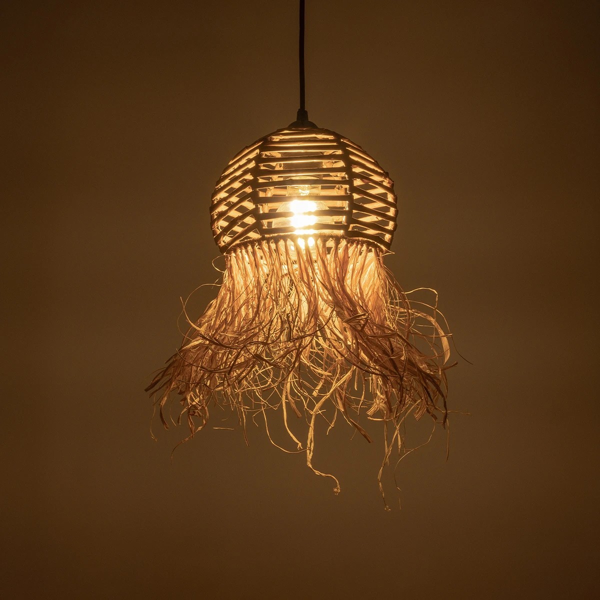 GLOBOSTAR® RIKTA 205-0077 Boho Κρεμαστό Φωτιστικό Οροφής με Ντουί 1 x E27 AC 220-240V IP20 – Μπεζ – M20 x Π20 x Υ30cm