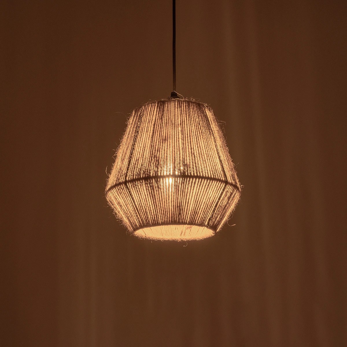 GLOBOSTAR® PULVIS 205-0083 Boho Κρεμαστό Φωτιστικό Οροφής με Ντουί 1 x E27 AC 220-240V IP20 – Μπεζ – M22 x Π22 x Υ22cm