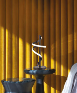 Inlight Επιτραπέζιο φωτιστικό σε μαύρο χρώμα LED 14W D:15x46cm (3062-Black)