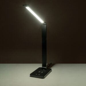 GLOBOSTAR® TEBLA 60482 Μοντέρνο Επιτραπέζιο Φωτιστικό Γραφείου με Ασύρματη Φόρτιση 5W 1A LED 5W 500lm 120° AC 220-240V IP20 Ρυθμιζόμενο Λευκό CCT με Αφή 2700K/4500K/6000K Dimmable – Bridgelux SMD Chip – Μαύρο – Μ11 x Π31 x Υ52cm – 2 Χρόνια Εγγύηση