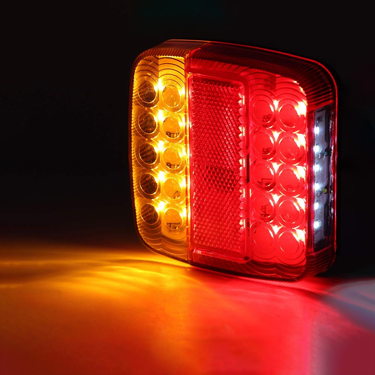 GloboStar® 85339 Ζευγάρι Ασύρματα Επαναφορτιζόμενα Φανάρια για Τρέιλερ LED 150W με Μαγνήτη & Επαναφορτιζόμενη Μπαταρία 2000mAh – Ασύρματος Πομπός & Δέκτης RF 2.4Ghz – Κόκκινο – Πορτοκαλί – Λευκό – Αδιάβροχα IP65 – Μ11 x Π11 x Υ5cm – 1 Χρόνο Εγγύηση