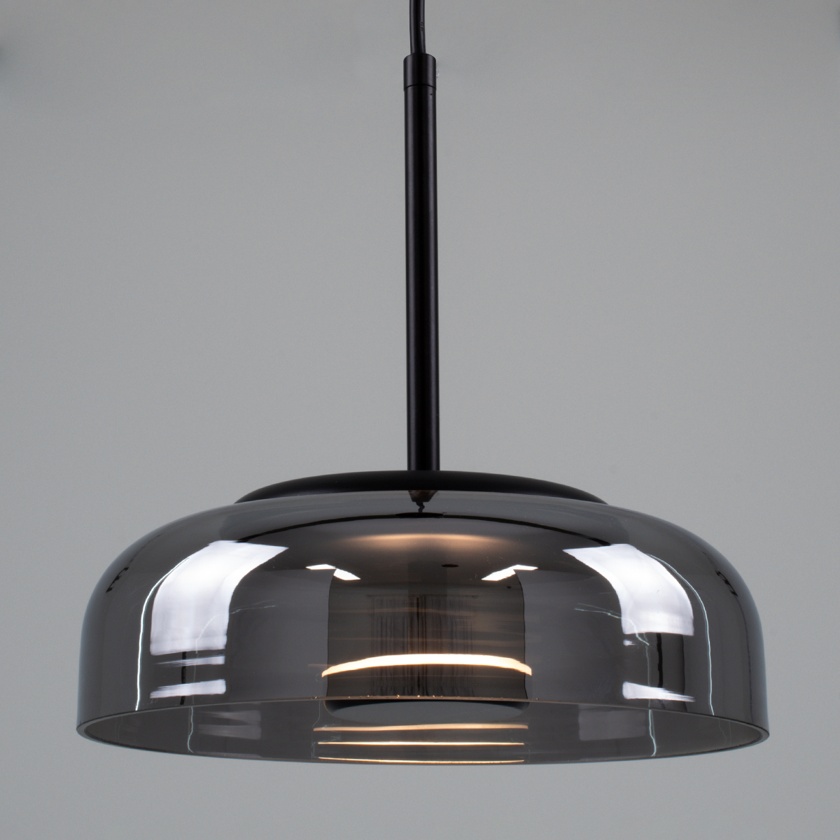 GLOBOSTAR® CHARLOTTE 00743 Μοντέρνο Κρεμαστό Φωτιστικό Οροφής LED 5W 500lm 180° AC 220-240V IP20 Θερμό Λευκό 2700K - Sanan SMD Chip - Μαύρο & Μαύρο Φιμέ - Μ23 x Π23 x Υ23cm - 2 Xρόνια Εγγύηση - Image 3