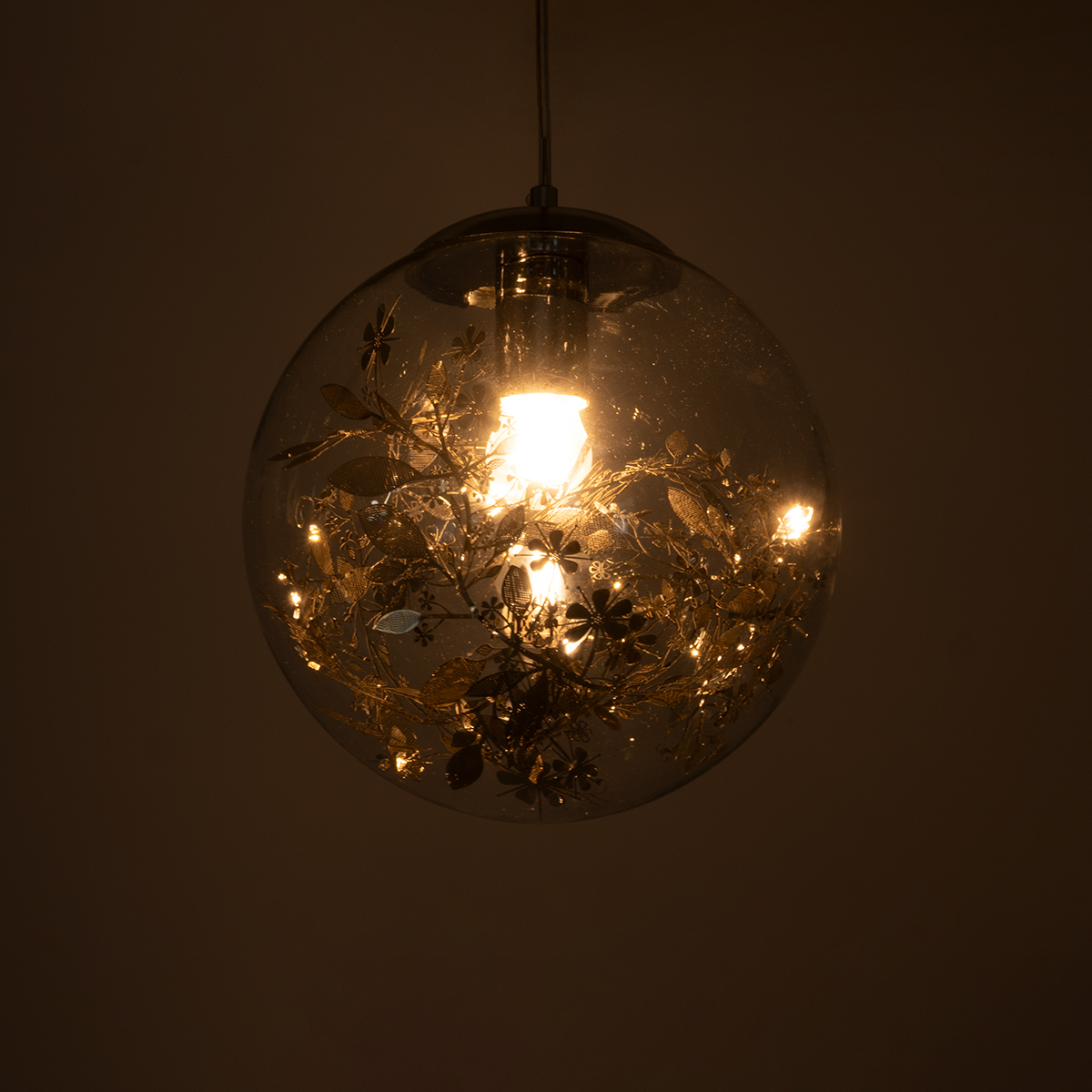 GLOBOSTAR® HARPER 01510 Μοντέρνο Κρεμαστό Φωτιστικό Οροφής με Ντουί 1 x E27 AC 220-240V IP20 - Διάφανο & Ασημί - Μ25 x Π25 x Υ30cm - Image 3