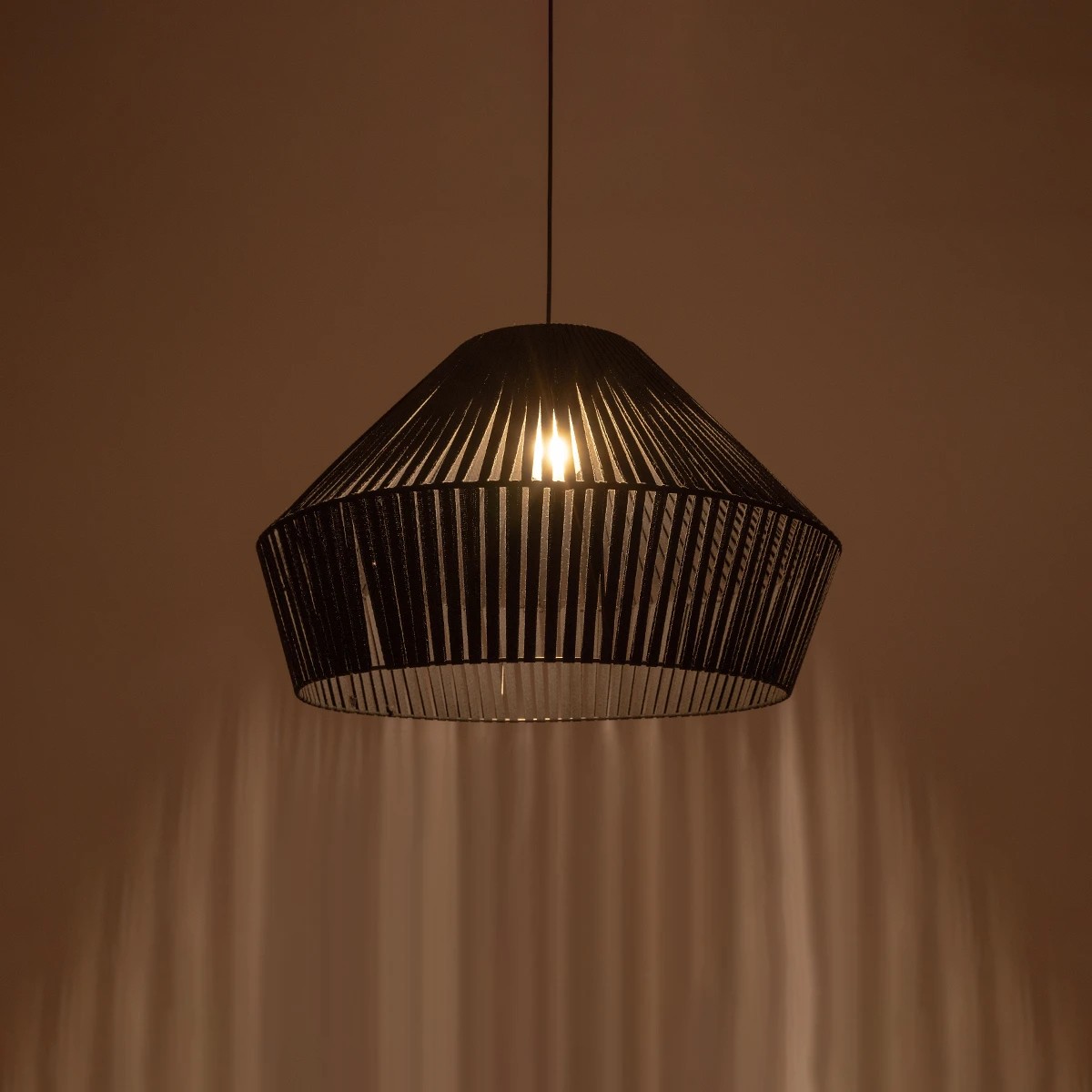 GLOBOSTAR® NUI 205-0062 Boho Κρεμαστό Φωτιστικό Οροφής με Ντουί 1 x E27 AC 220-240V IP20 - Μαύρο - M60 x Π60 x Υ41cm - Image 3