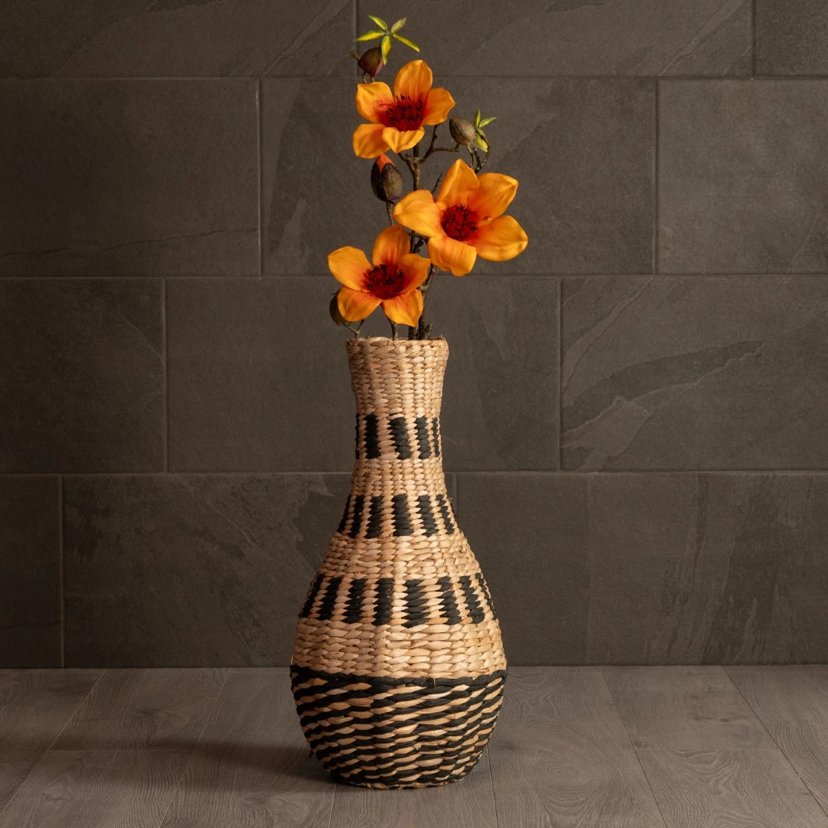 GloboStar® Artificial Garden HAVANA 21230 Διακοσμητικό Πλεκτό Καλάθι - Κασπώ Γλάστρα - Flower Pot Μπεζ με Μαύρο Π25 x M25 x Υ57cm - Image 7