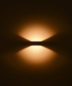 kelvo® AURA KLV-101-0118 Φωτιστικό Τοίχου / Απλίκα LED 7W 875lm 45° AC 220-240V Αδιάβροχο IP65 Θερμό Λευκό 2700K – Bridgelux COB Chip & TÜV SÜD Driver – Λευκό Ματ – Μ13 x Π15 x Υ4.5cm – 5 Χρόνια Εγγύηση