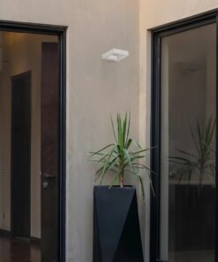 kelvo® AURA KLV-101-0118 Φωτιστικό Τοίχου / Απλίκα LED 7W 875lm 45° AC 220-240V Αδιάβροχο IP65 Θερμό Λευκό 2700K – Bridgelux COB Chip & TÜV SÜD Driver – Λευκό Ματ – Μ13 x Π15 x Υ4.5cm – 5 Χρόνια Εγγύηση