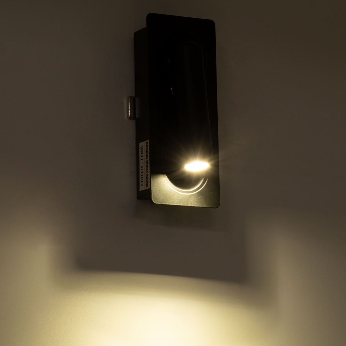 GLOBOSTAR® MANHATTAN 61097 Μοντέρνο Φωτιστικό Τοίχου - Απλίκα Ξενοδοχείου Reading Light LED 3W 405lm 36° AC 220-240V IP20 Φυσικό Λευκό 4500K - Bridgelux COB Chip & TÜV SÜD Driver - Μαύρο - Μ7 x Π7 x Υ17cm - 3 Χρόνια Εγγύηση - Image 10