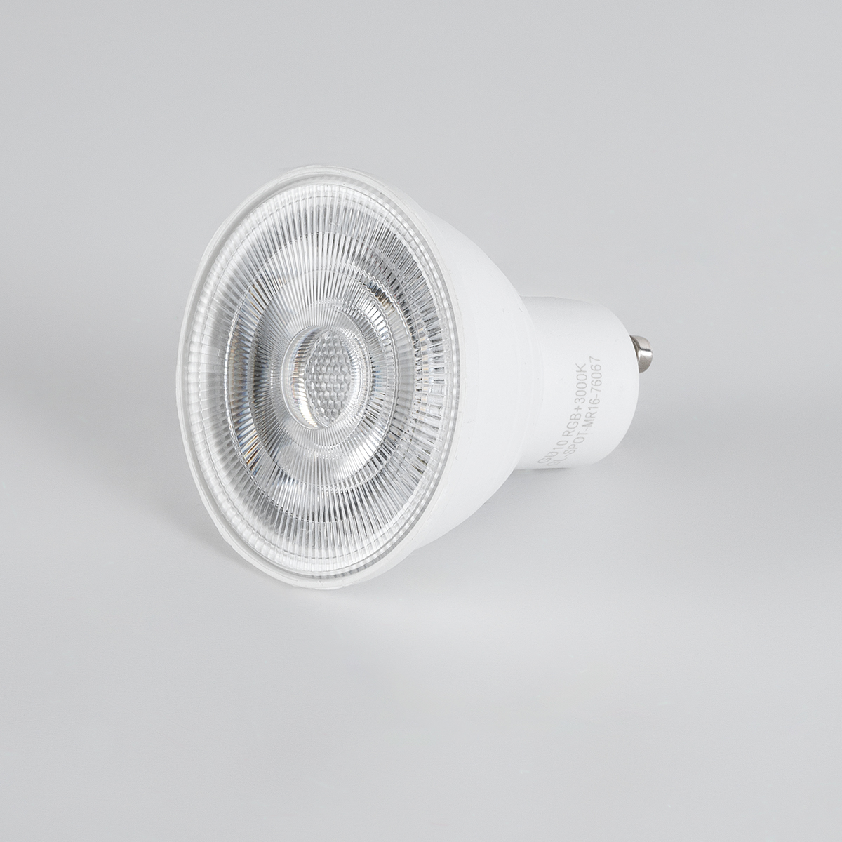 GLOBOSTAR® RGBOO 76067 Σποτ GU10 MR16 με IR Ασύρματο Χειριστήριο LED 5W 350lm 60° AC 220-240V IP20 Πολύχρωμο RGBWW Dimmable - Μ5 x Π5 x Υ5.8cm - 3 Χρόνια Εγγύηση - Image 3