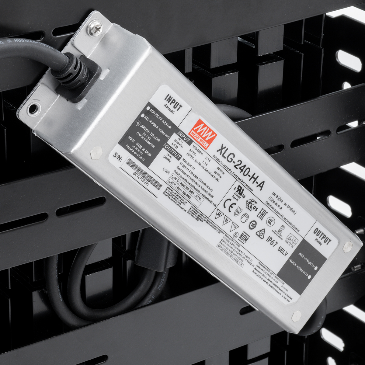 GLOBOSTAR® GOLIATH 90104 Προβολέας για Γήπεδα Tennis & Ποδοσφαίρου 5x5 LED 500W 75000lm 75°x135° SDCM<5 Fish Eye Lens AC 220-240V Αδιάβροχο IP65 IK08 Φυσικό Λευκό 5000K - Lumileds SMD Chip & Mean Well Driver - Μαύρο Ματ - Μ62 x Π22 x Υ45cm - 5 Χρόνια Εγγύηση - Image 11
