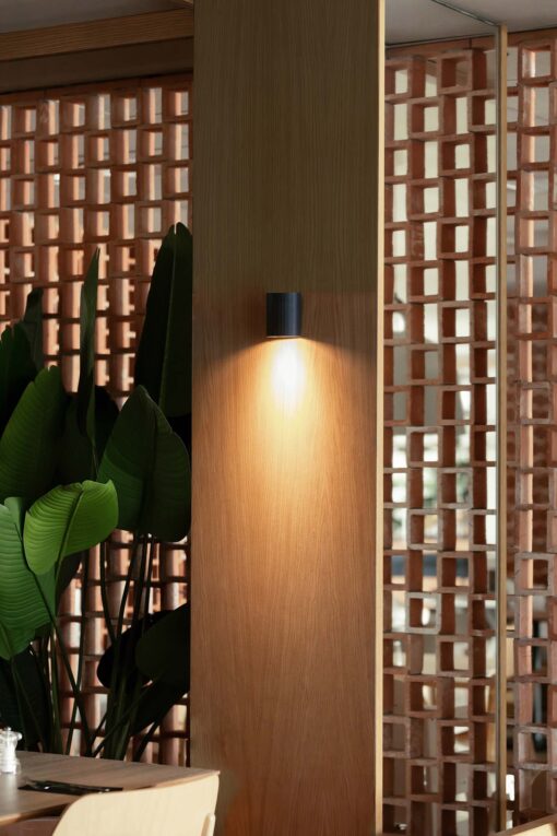 SOLE ROUND BLACK STRIPED WALL LIGHT 1xGU10 Faro Barcelona 1-FR40527