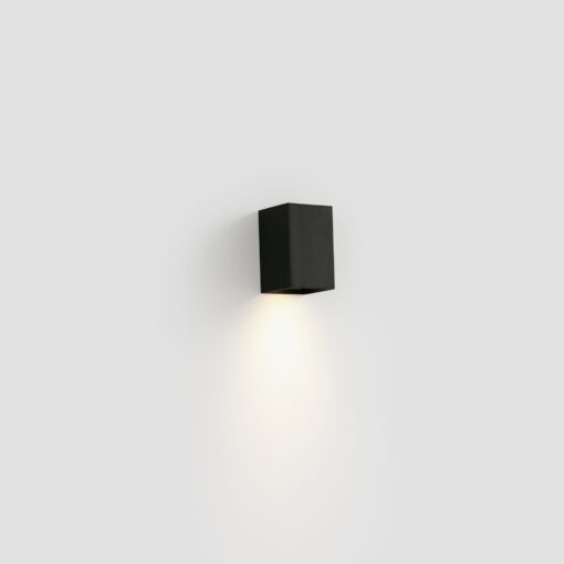 LUNE SMOOTH BLACK SQUARE WALL LIGHT 1xGU10 Faro Barcelona 1-FR40531