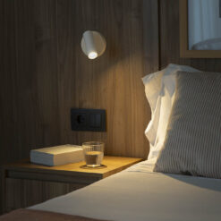 STAN WHITE WALL LIGHT WITH 1XGU10 MR11 SWITCH Faro Barcelona 1-FR43822